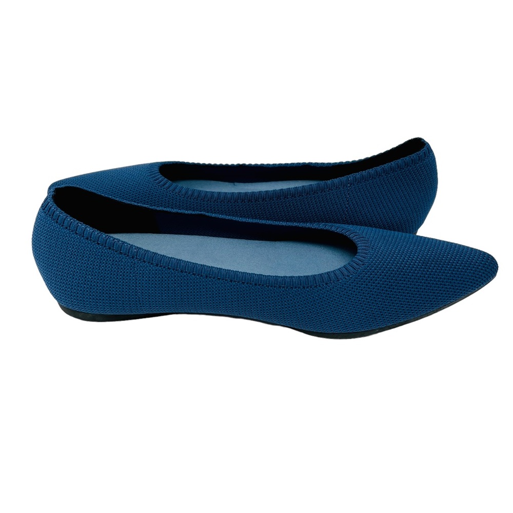 navy blue pointed toe heels